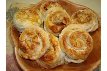 Gül Böreği Tarifi ve Malzemeleri