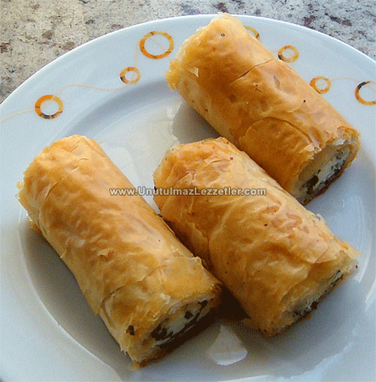 Peynirli Kol Böreği Tarifi ve Malzemeleri