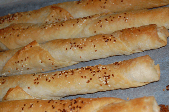 Peynirli Çıtır Börek Tarifi ve Malzemeleri